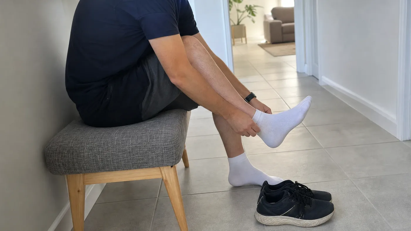 Clove Oil for Athlete's Foot and Ringworm: Dish vs Foot
