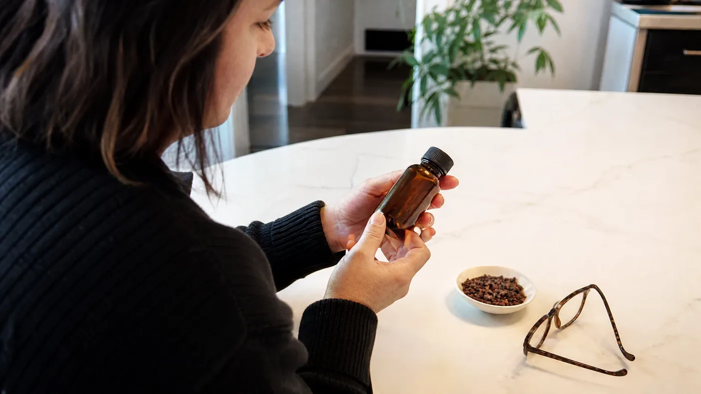 What Therapeutic Grade Means for Clove Oil (Nothing Official)
