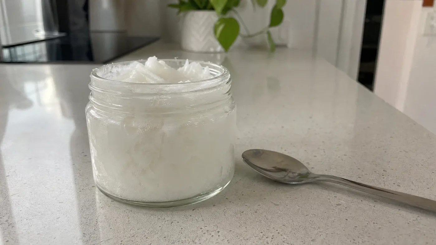 Oil Pulling with Clove Oil: Weak Evidence, Added Risks